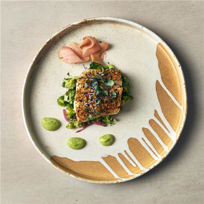 Terra Porcelain Roko Sand Presentation Plate 26cm