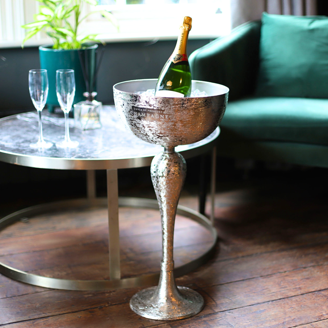 Champagne Coupe Etched Bucket on Stand