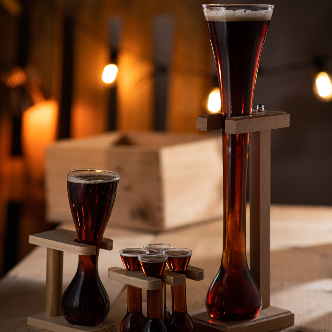 Glass Yard of Ale with Stand 2.5 Litres