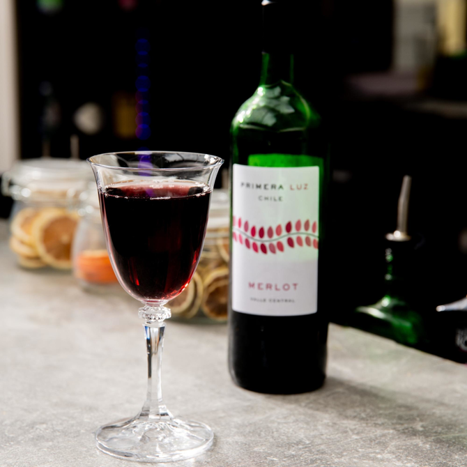 Branta Wine Glass 8.8oz / 250ml