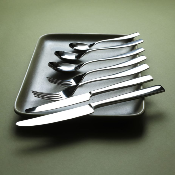 Genware Square Cutlery 18/0 Table Knives