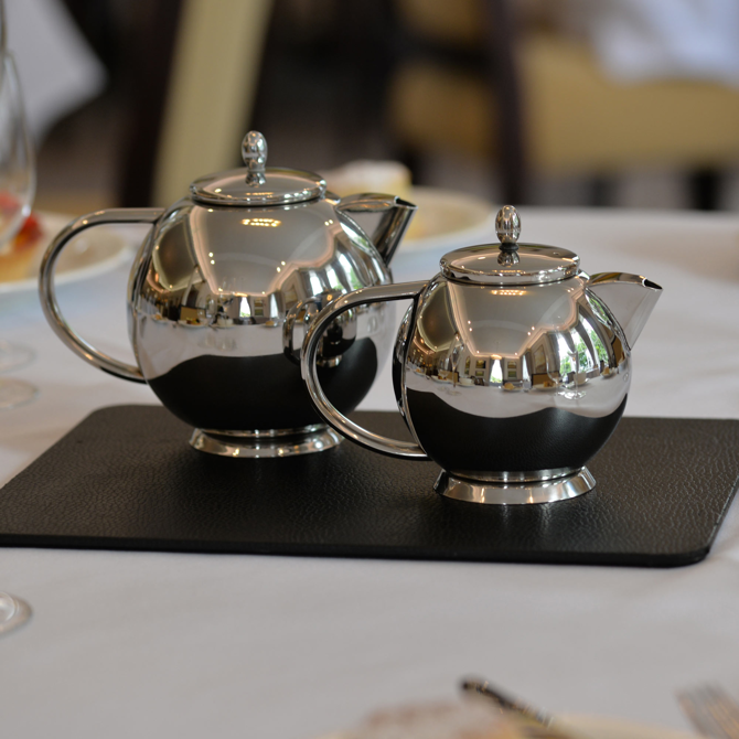 Elia Perfect Pour Teapot 1.2ltr