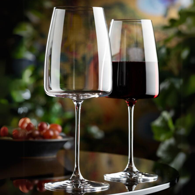 Lord Red Wine 18oz / 510ml