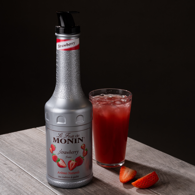 Monin Le Fruit Strawberry Fruit Mix Puree 1ltr