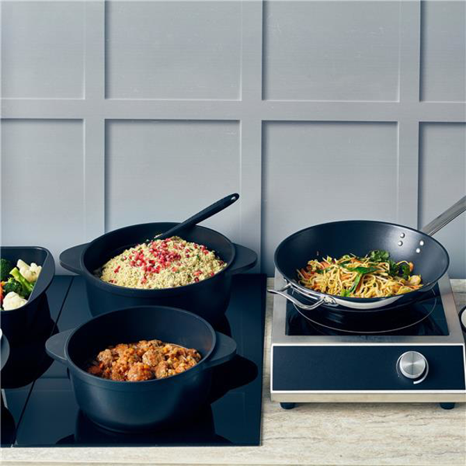 GenWare Non-Stick Cast Aluminium Casserole Dish 24cm