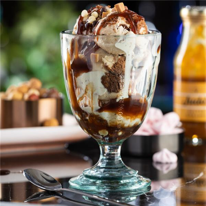 Casual Ice Cream 8.75oz / 250ml