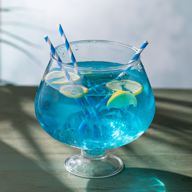 Plastic Footed Cocktail Fish Bowl 80oz / 2.5ltr