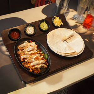 Fajita Serving Board with Sizzle Platter Set